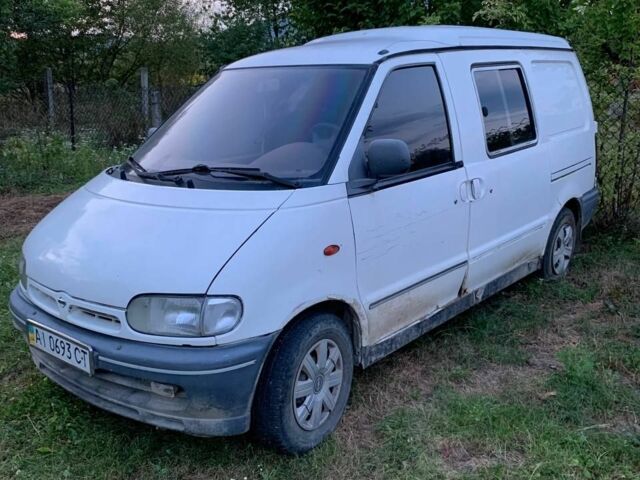 Білий Ніссан Прімера, об'ємом двигуна 2 л та пробігом 280 тис. км за 1099 $, фото 1 на Automoto.ua