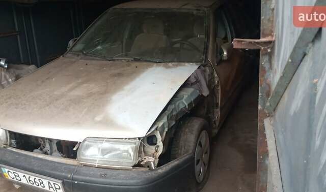 Бежевий Ніссан Прімера, об'ємом двигуна 2 л та пробігом 389 тис. км за 900 $, фото 1 на Automoto.ua