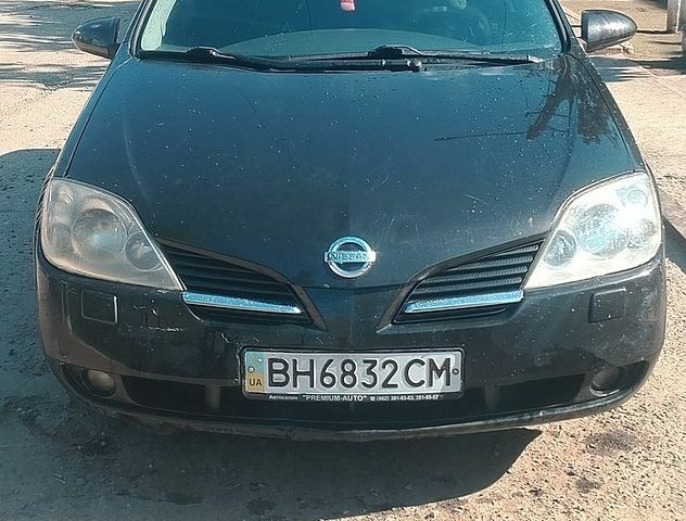 Черный Ниссан Примера, объемом двигателя 1.6 л и пробегом 300 тыс. км за 2800 $, фото 1 на Automoto.ua