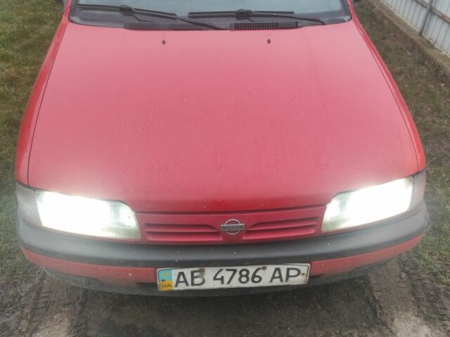 Червоний Ніссан Прімера, об'ємом двигуна 1.6 л та пробігом 400 тис. км за 1300 $, фото 1 на Automoto.ua