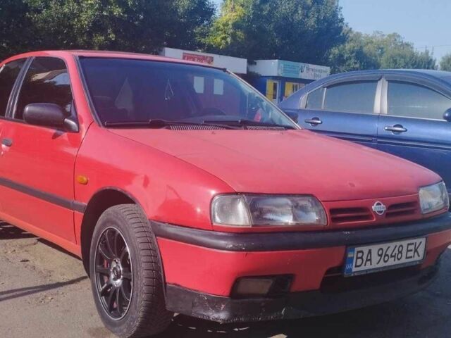 Красный Ниссан Примера, объемом двигателя 1.6 л и пробегом 300 тыс. км за 100000 $, фото 1 на Automoto.ua