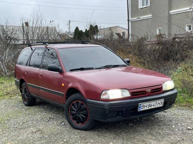 Червоний Ніссан Прімера, об'ємом двигуна 2 л та пробігом 400 тис. км за 1199 $, фото 1 на Automoto.ua