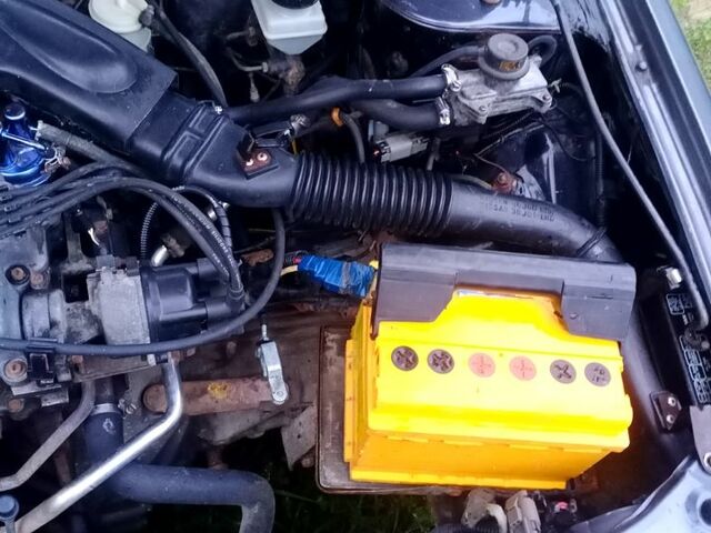 Ниссан Примера, объемом двигателя 1.6 л и пробегом 300 тыс. км за 850 $, фото 1 на Automoto.ua