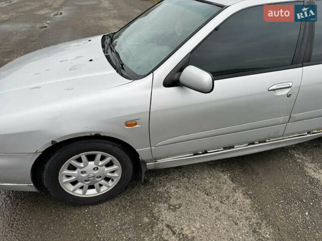 Ниссан Примера, объемом двигателя 1.8 л и пробегом 300 тыс. км за 1800 $, фото 1 на Automoto.ua