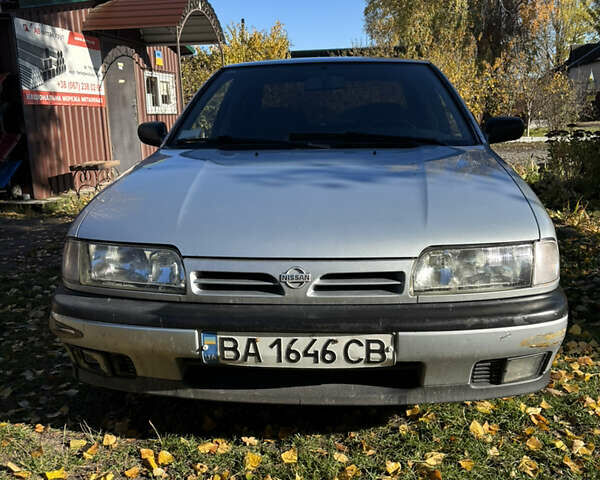 Серый Ниссан Примера, объемом двигателя 1.6 л и пробегом 280 тыс. км за 2200 $, фото 1 на Automoto.ua