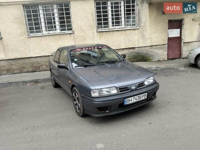 Серый Ниссан Примера, объемом двигателя 1.6 л и пробегом 274 тыс. км за 1900 $, фото 1 на Automoto.ua