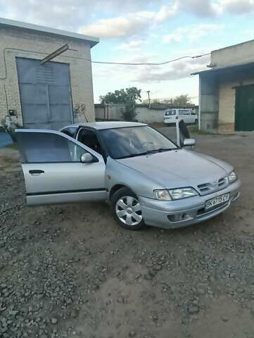 Серый Ниссан Примера, объемом двигателя 2 л и пробегом 350 тыс. км за 2300 $, фото 1 на Automoto.ua