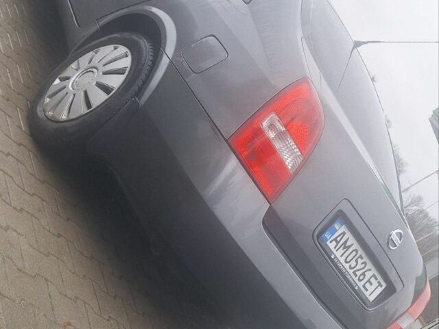 Серый Ниссан Примера, объемом двигателя 1.6 л и пробегом 350 тыс. км за 3000 $, фото 1 на Automoto.ua