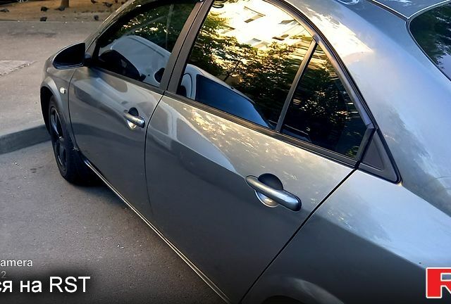 Сірий Ніссан Прімера, об'ємом двигуна 2 л та пробігом 190 тис. км за 3300 $, фото 1 на Automoto.ua