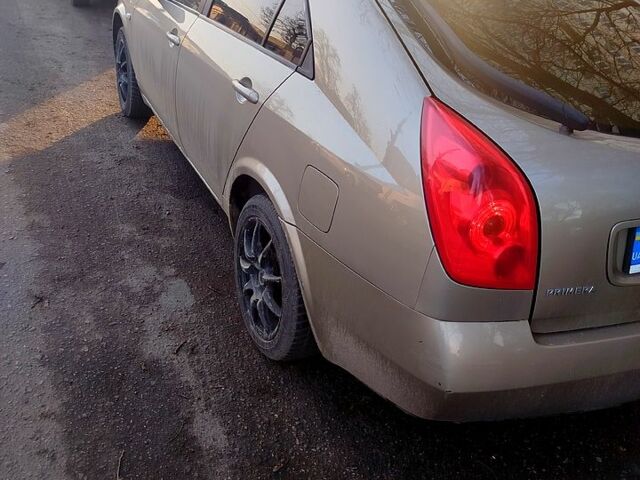 Серый Ниссан Примера, объемом двигателя 1.8 л и пробегом 225 тыс. км за 2750 $, фото 1 на Automoto.ua