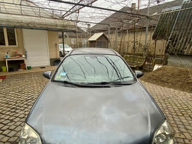 Сірий Ніссан Прімера, об'ємом двигуна 1.9 л та пробігом 360 тис. км за 1500 $, фото 1 на Automoto.ua