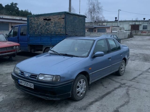 Синий Ниссан Примера, объемом двигателя 2 л и пробегом 300 тыс. км за 1900 $, фото 1 на Automoto.ua