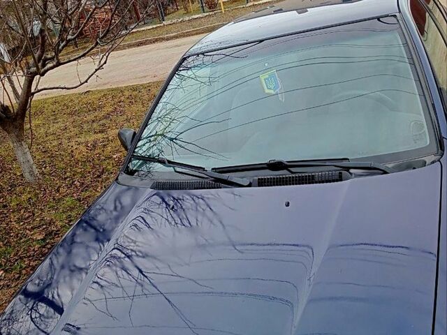 Синий Ниссан Примера, объемом двигателя 1.6 л и пробегом 420 тыс. км за 2200 $, фото 1 на Automoto.ua