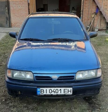 Синий Ниссан Примера, объемом двигателя 2 л и пробегом 298 тыс. км за 1500 $, фото 1 на Automoto.ua