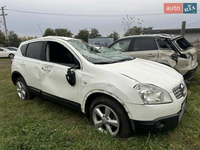 Білий Ніссан Кашкай, об'ємом двигуна 1.5 л та пробігом 257 тис. км за 3300 $, фото 1 на Automoto.ua