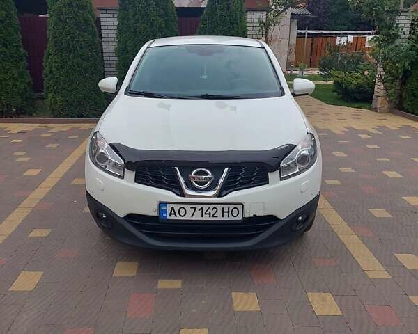 Белый Ниссан Кашкай, объемом двигателя 2 л и пробегом 148 тыс. км за 10500 $, фото 1 на Automoto.ua