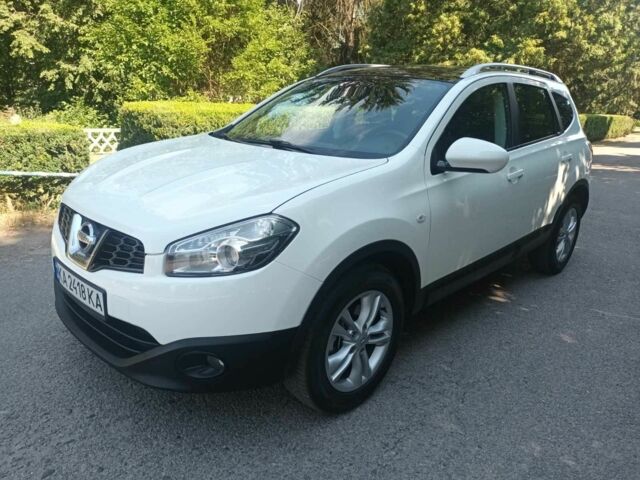 Білий Ніссан Кашкай, об'ємом двигуна 1.5 л та пробігом 260 тис. км за 9500 $, фото 1 на Automoto.ua