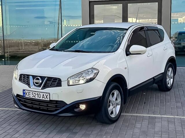 Ниссан Кашкай 2011 в Днепре (Днепропетровске) на Automoto.ua Белый Ниссан Кашкай, объемом двигателя 2 л и пробегом 162 тыс. км за 10300 $, фото 1 на Automoto.ua