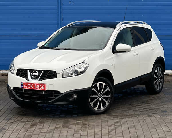 Білий Ніссан Кашкай, об'ємом двигуна 1.6 л та пробігом 190 тис. км за 11400 $, фото 1 на Automoto.ua