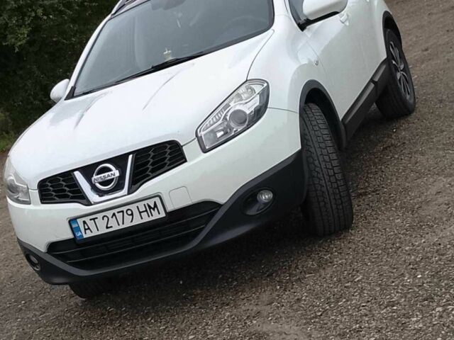 Белый Ниссан Кашкай, объемом двигателя 1.5 л и пробегом 203 тыс. км за 9700 $, фото 1 на Automoto.ua