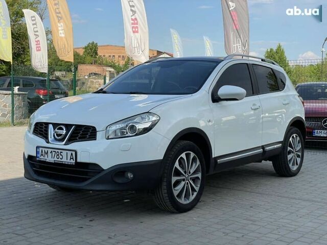 Белый Ниссан Кашкай, объемом двигателя 2 л и пробегом 120 тыс. км за 12955 $, фото 1 на Automoto.ua