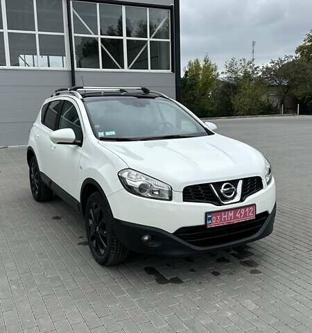 Белый Ниссан Кашкай, объемом двигателя 1.5 л и пробегом 229 тыс. км за 10850 $, фото 1 на Automoto.ua
