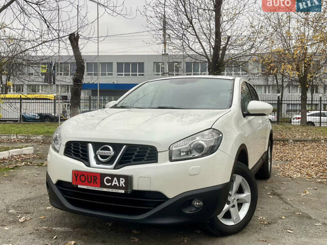 Білий Ніссан Кашкай, об'ємом двигуна 2 л та пробігом 118 тис. км за 11500 $, фото 1 на Automoto.ua