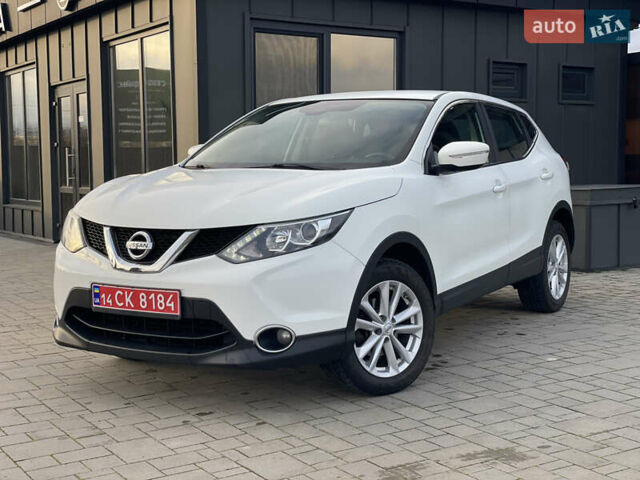 Білий Ніссан Кашкай, об'ємом двигуна 1.6 л та пробігом 238 тис. км за 13200 $, фото 1 на Automoto.ua