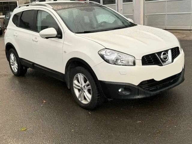 Білий Ніссан Кашкай, об'ємом двигуна 1.6 л та пробігом 85 тис. км за 8000 $, фото 1 на Automoto.ua