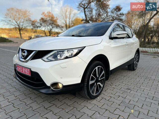 Белый Ниссан Кашкай, объемом двигателя 1.5 л и пробегом 179 тыс. км за 16900 $, фото 1 на Automoto.ua