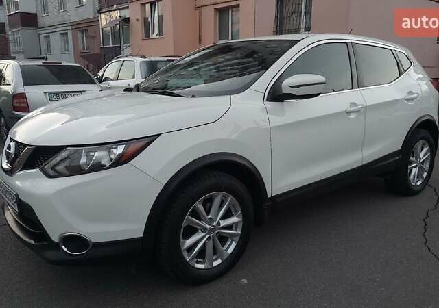Белый Ниссан Кашкай, объемом двигателя 2 л и пробегом 54 тыс. км за 14950 $, фото 1 на Automoto.ua