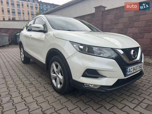 Білий Ніссан Кашкай, об'ємом двигуна 1.6 л та пробігом 203 тис. км за 17200 $, фото 1 на Automoto.ua
