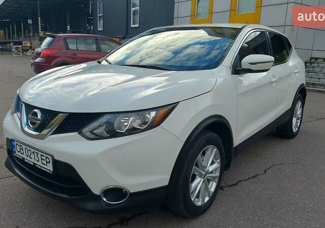 Белый Ниссан Кашкай, объемом двигателя 2 л и пробегом 53 тыс. км за 15250 $, фото 1 на Automoto.ua