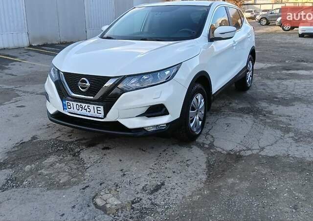 Білий Ніссан Кашкай, об'ємом двигуна 1.2 л та пробігом 130 тис. км за 12200 $, фото 1 на Automoto.ua