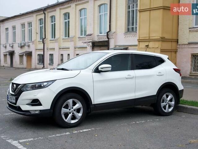 Білий Ніссан Кашкай, об'ємом двигуна 1.2 л та пробігом 141 тис. км за 14300 $, фото 1 на Automoto.ua