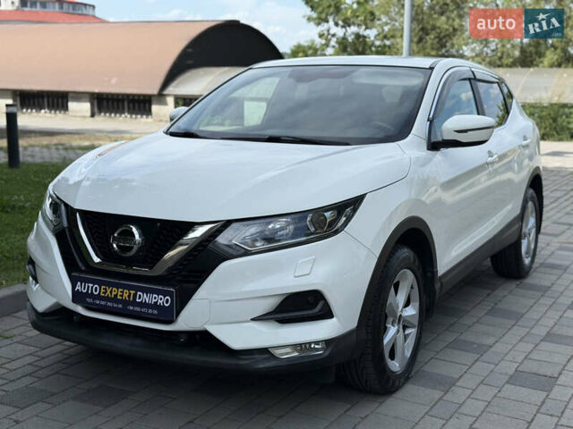 Белый Ниссан Кашкай, объемом двигателя 1.6 л и пробегом 91 тыс. км за 18200 $, фото 1 на Automoto.ua