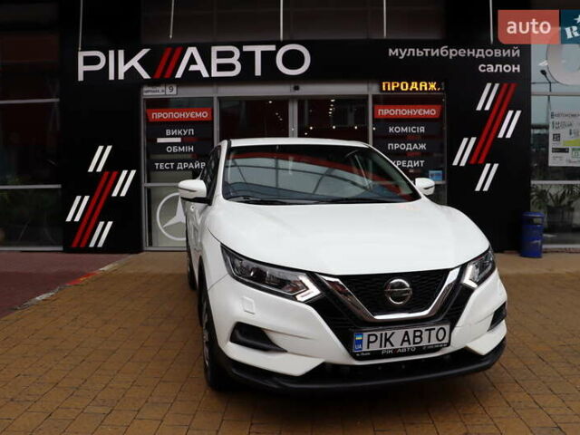Белый Ниссан Кашкай, объемом двигателя 1.6 л и пробегом 245 тыс. км за 15900 $, фото 1 на Automoto.ua