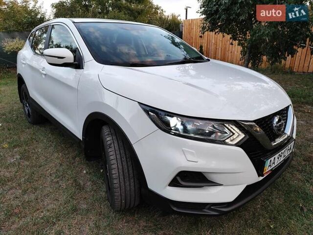 Белый Ниссан Кашкай, объемом двигателя 1.6 л и пробегом 89 тыс. км за 19950 $, фото 1 на Automoto.ua