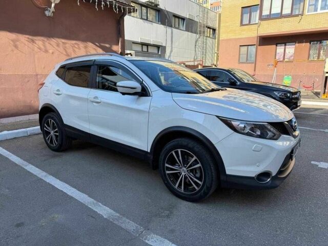 Белый Ниссан Кашкай, объемом двигателя 2 л и пробегом 93 тыс. км за 11000 $, фото 1 на Automoto.ua