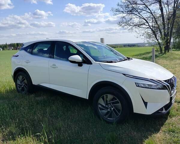 Белый Ниссан Кашкай, объемом двигателя 1.33 л и пробегом 53 тыс. км за 21700 $, фото 1 на Automoto.ua