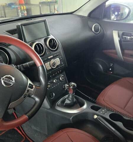 Бежевый Ниссан Кашкай, объемом двигателя 1.5 л и пробегом 241 тыс. км за 8250 $, фото 1 на Automoto.ua