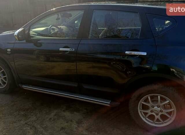 Черный Ниссан Кашкай, объемом двигателя 2 л и пробегом 283 тыс. км за 8200 $, фото 1 на Automoto.ua