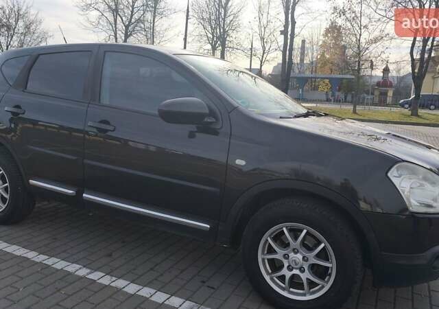 Чорний Ніссан Кашкай, об'ємом двигуна 1.46 л та пробігом 230 тис. км за 7700 $, фото 1 на Automoto.ua