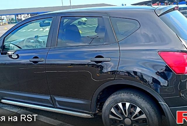 Черный Ниссан Кашкай, объемом двигателя 2 л и пробегом 170 тыс. км за 8800 $, фото 1 на Automoto.ua