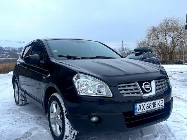 Черный Ниссан Кашкай, объемом двигателя 1.5 л и пробегом 237 тыс. км за 8700 $, фото 1 на Automoto.ua