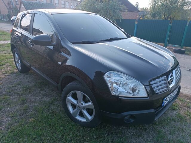 Черный Ниссан Кашкай, объемом двигателя 2 л и пробегом 235 тыс. км за 8850 $, фото 1 на Automoto.ua