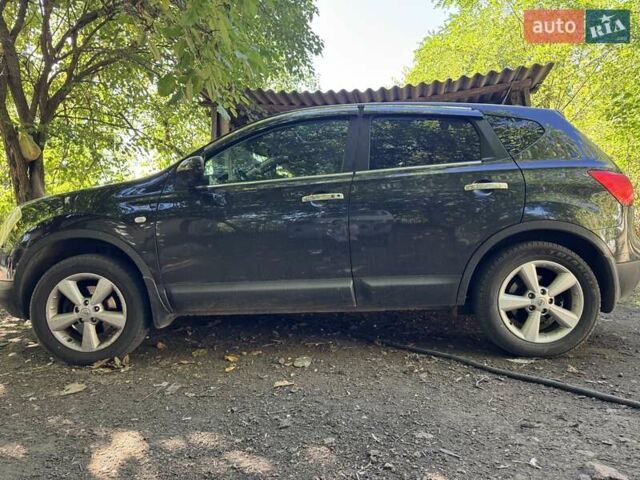 Черный Ниссан Кашкай, объемом двигателя 0 л и пробегом 182 тыс. км за 9300 $, фото 1 на Automoto.ua