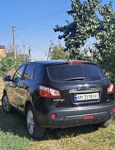 Черный Ниссан Кашкай, объемом двигателя 1.46 л и пробегом 237 тыс. км за 8000 $, фото 1 на Automoto.ua