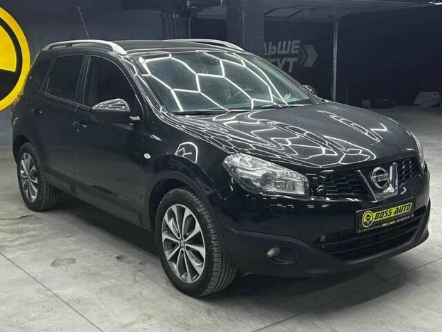 Черный Ниссан Кашкай, объемом двигателя 2 л и пробегом 200 тыс. км за 12600 $, фото 1 на Automoto.ua