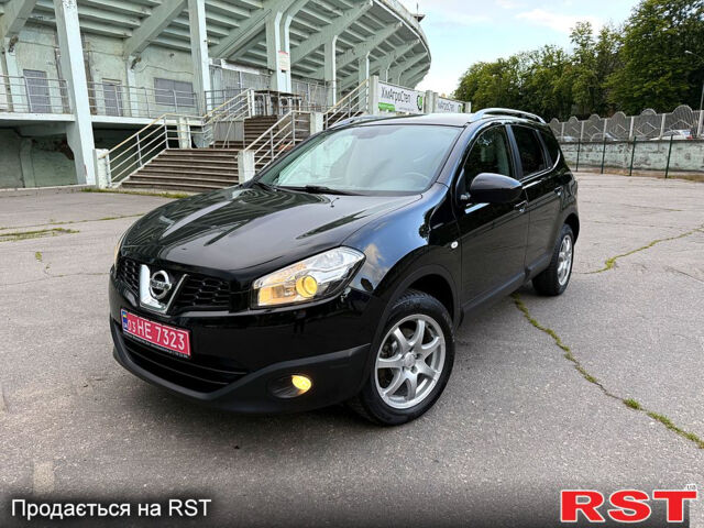 Чорний Ніссан Кашкай, об'ємом двигуна 1.5 л та пробігом 213 тис. км за 11800 $, фото 1 на Automoto.ua